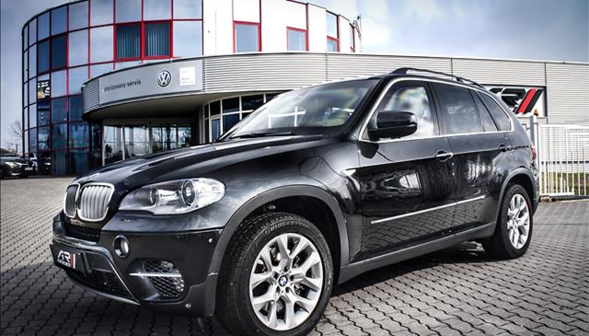 BMW X5 Pancéřovaný, SECURITY + E70-AK-47 xDrive50i