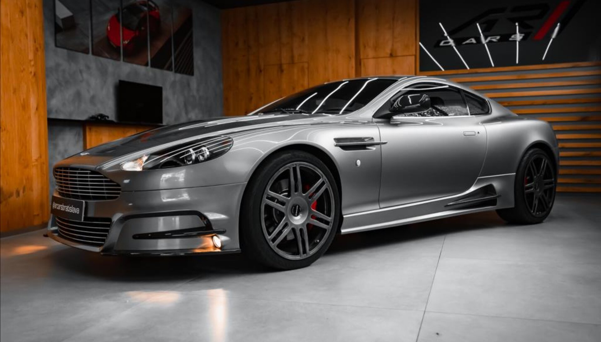Aston Martin DB9 5,9 KUPÉ 5.9 TOUCHTRONIC, MANSORY