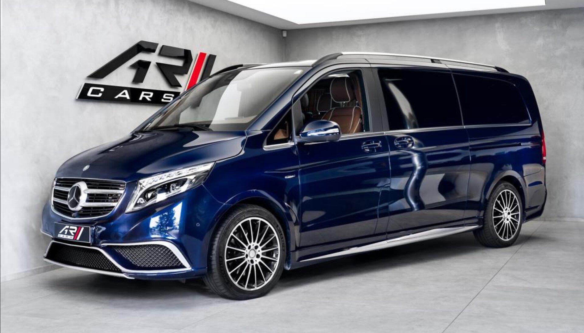 Mercedes-Benz Třídy V 250d 4Matic exclusive by CARGI