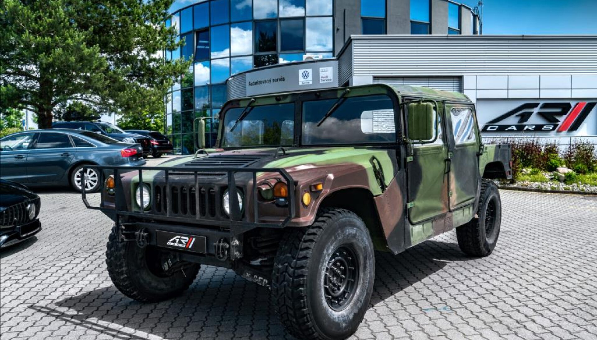 Hummer H1 6,2 M998 HMMWV  Vojenský