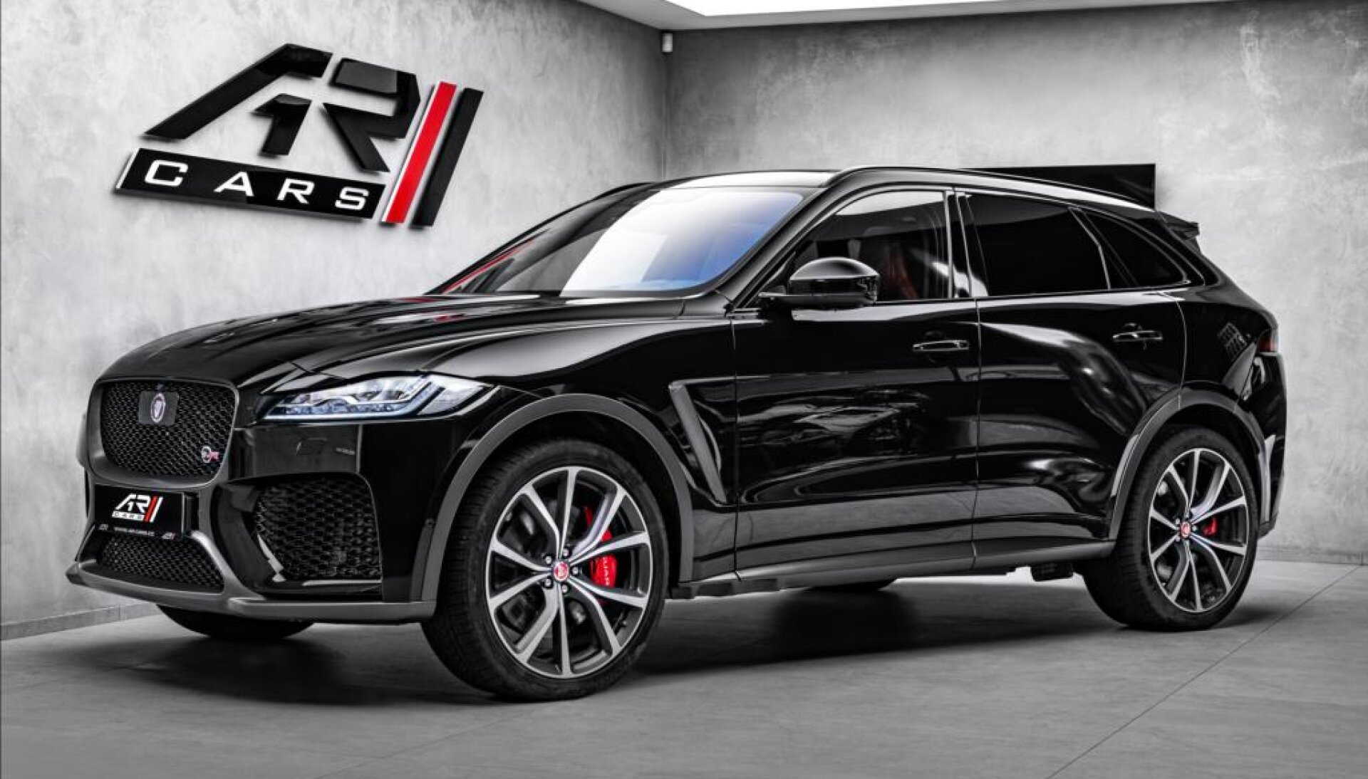 Jaguar F-Pace 5,0 V8 AWD SVR Auto