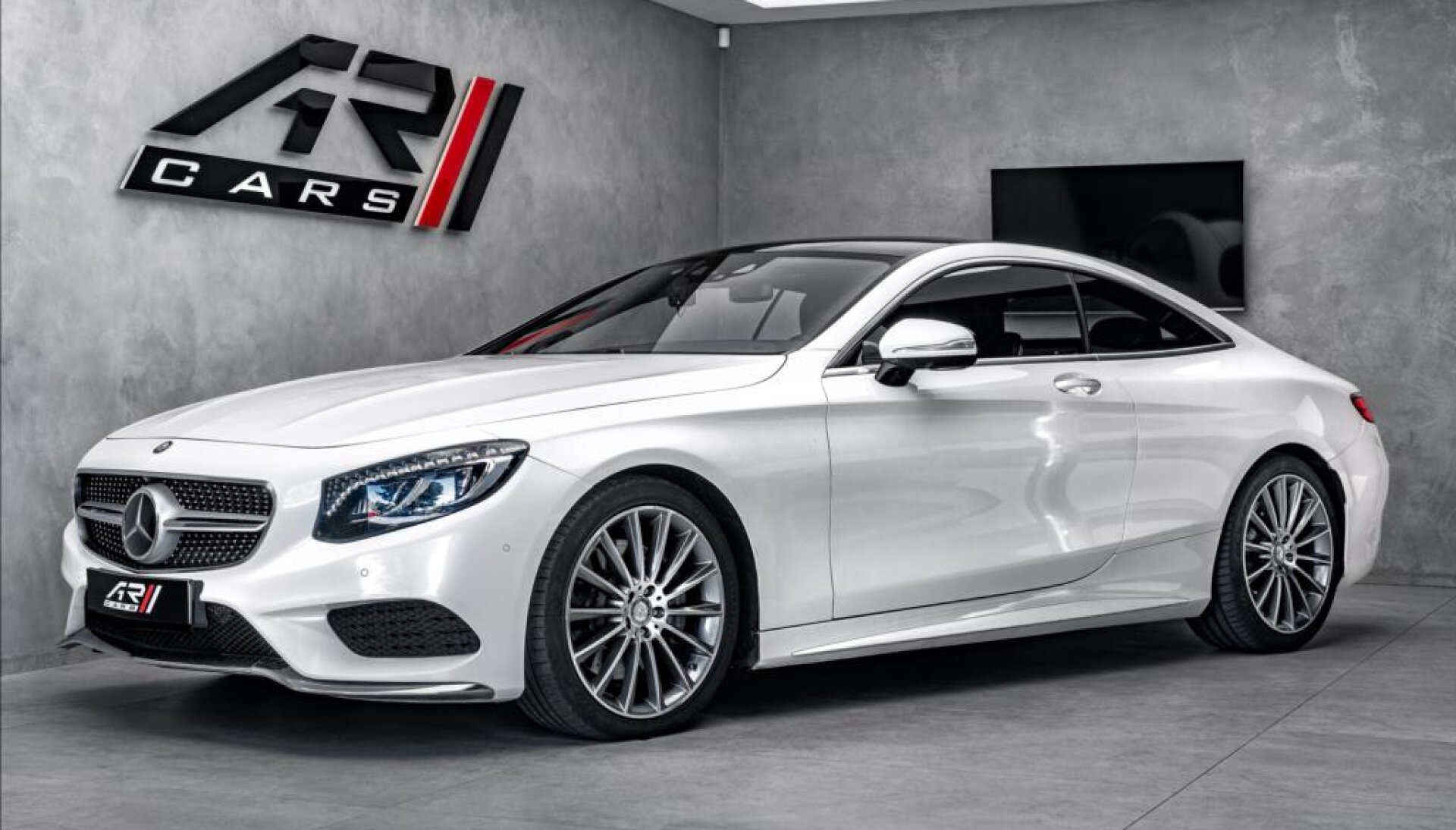 Mercedes-Benz Třídy S 500 coupe AMG 4Matic, Swarowski, pano