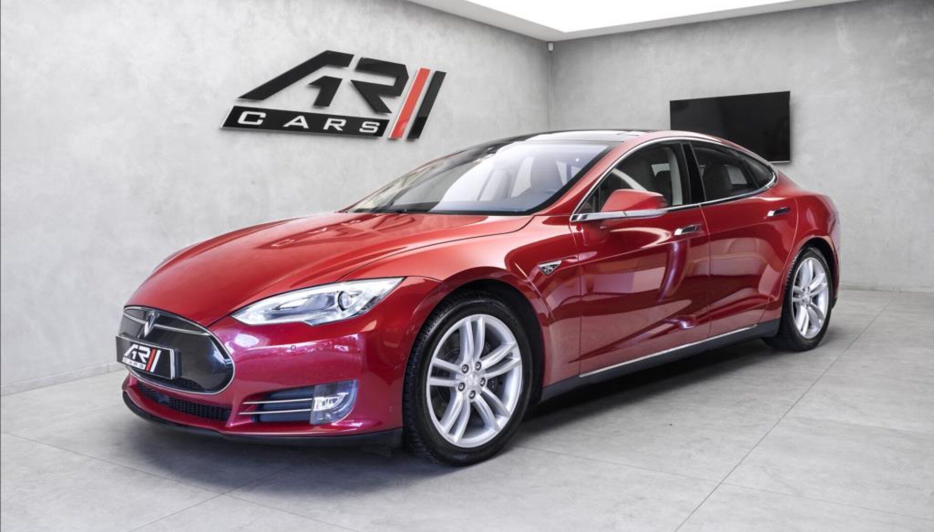 Tesla Model S 85D, panorama, CZ