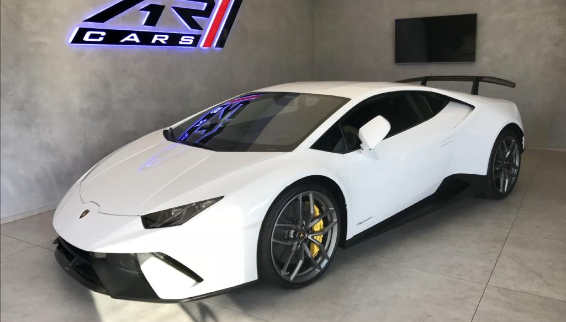 Lamborghini Huracán Performante, Sensonum, lift