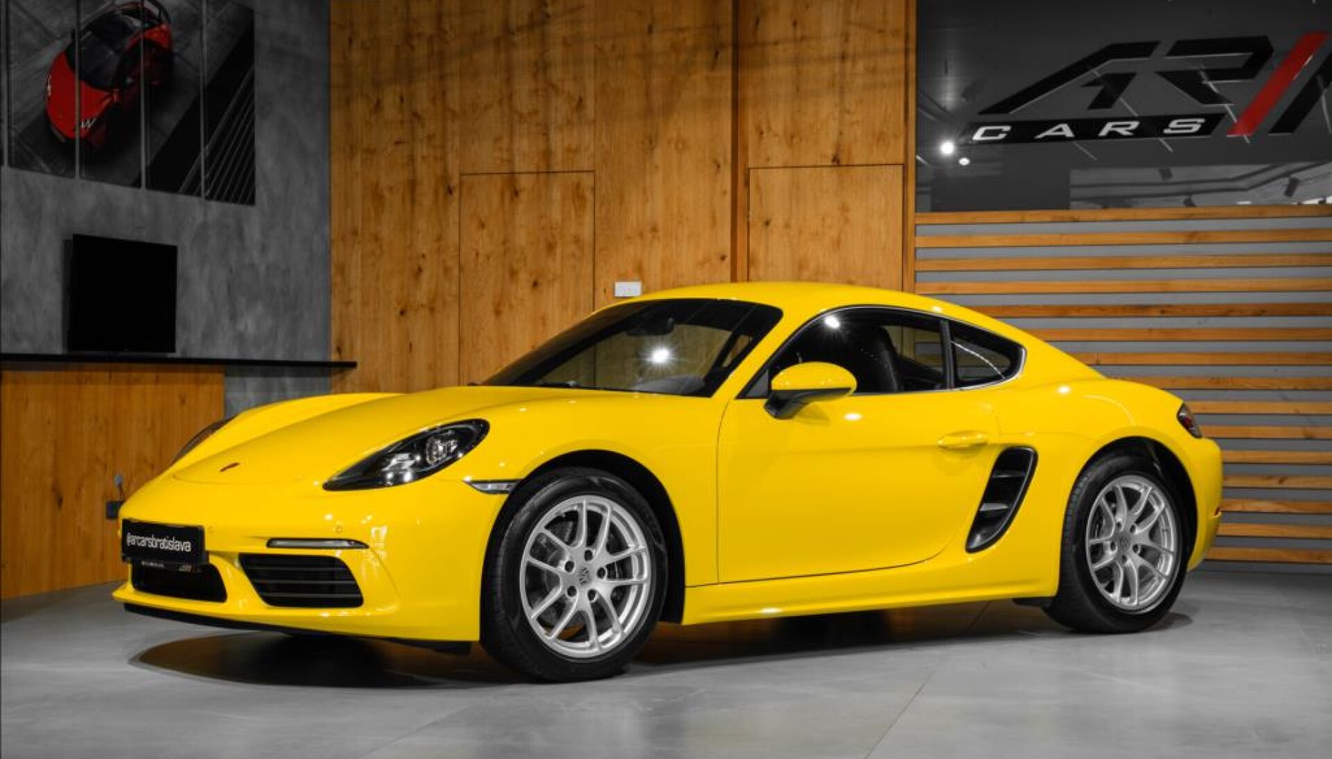 Porsche Cayman 2,0 718, SPORT CHRONO, PASM, BOSE, VÝFUKY