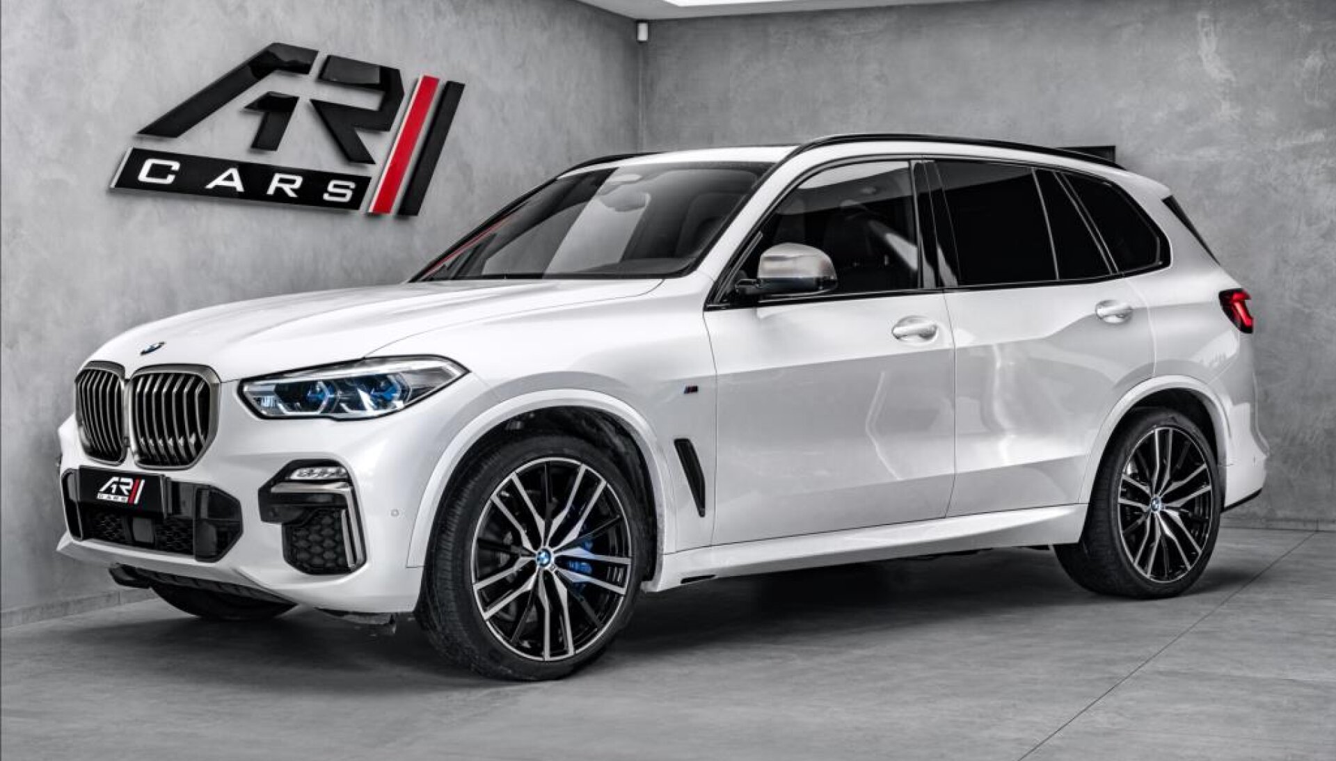 BMW X5 M50d, Individual, Masáže, Panorama