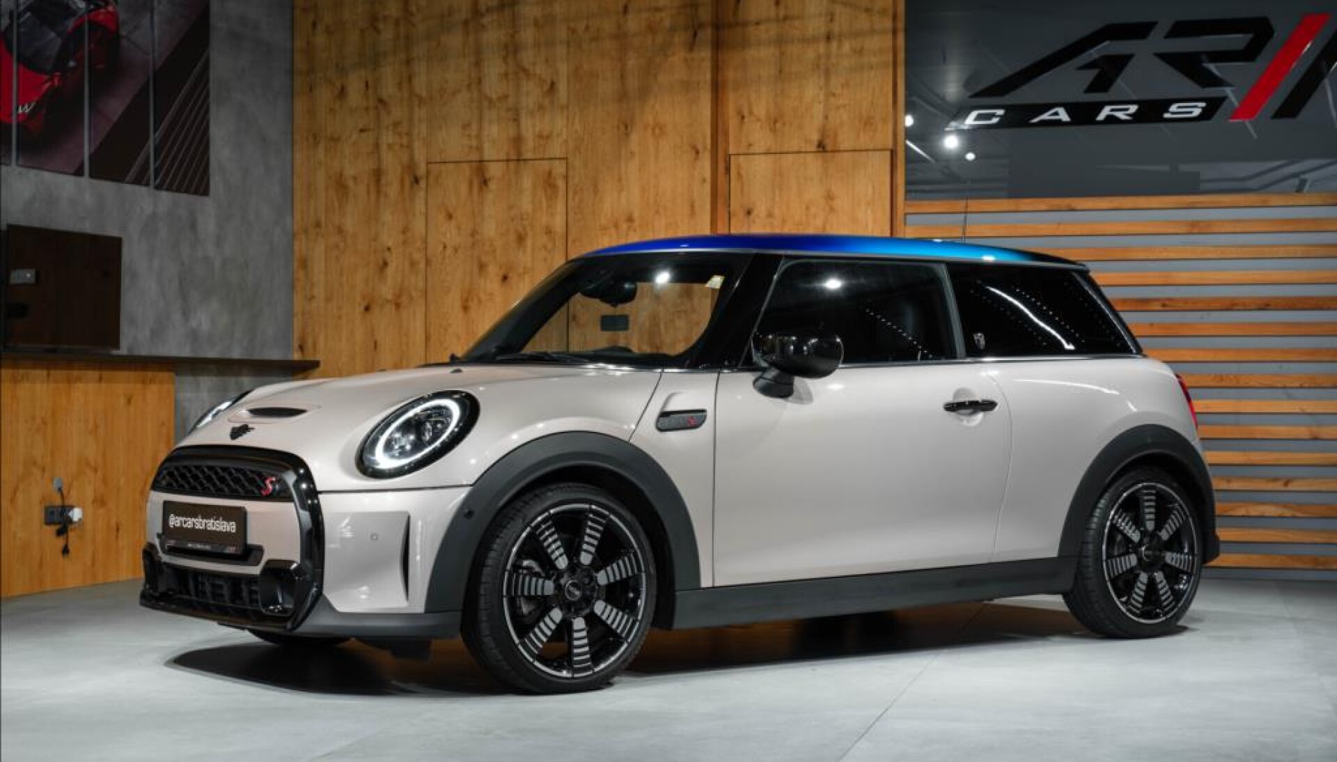Mini Cooper 2,0 S, YOURS TRIM, KAMERA, NAVI, HEAD-UP, H/K