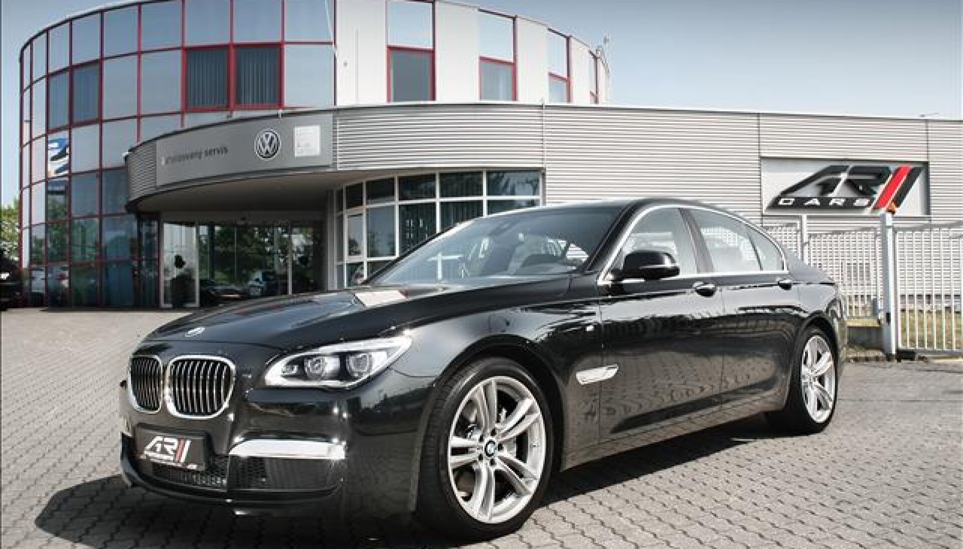 BMW Řada 7 740d xDrive, M Paket, adaptivní tempomat