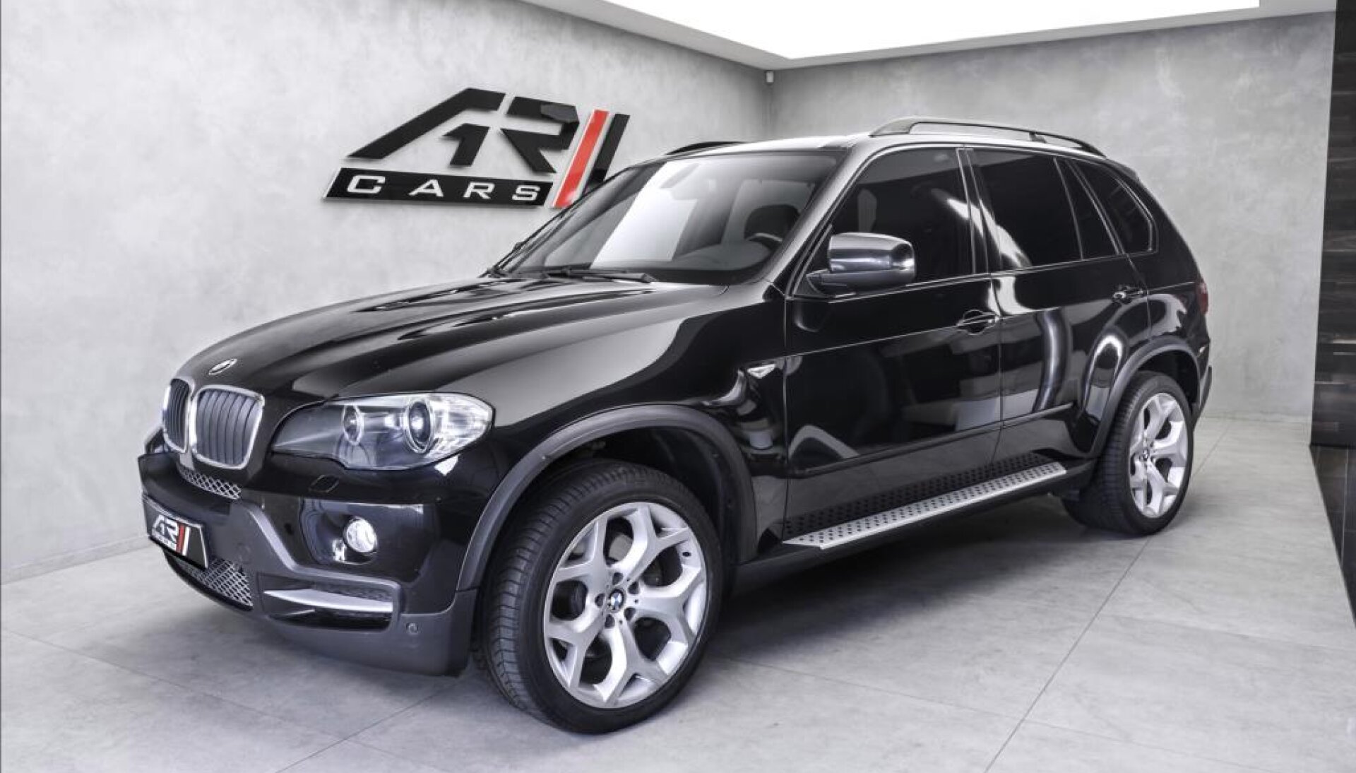 BMW X5 30d xDrive Sport paket, panorama, vzduch, CZ