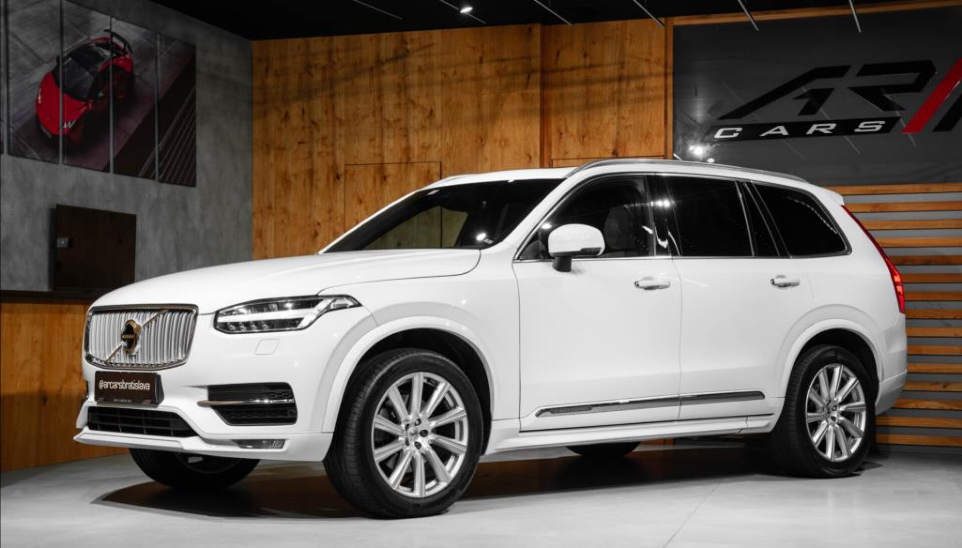 Volvo XC90 2,0 INSCRIPTION AWD, 7-MIESTNE, MASÁŽE, LED-MATRIX