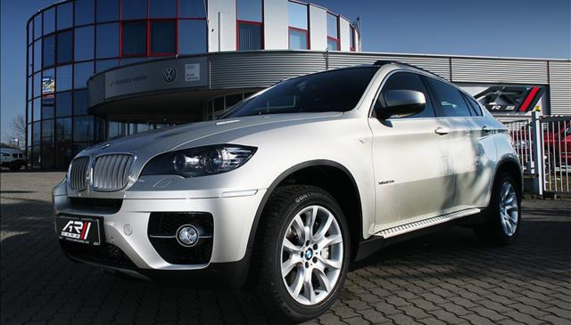 BMW X6 xDrive 50i, head-up display,