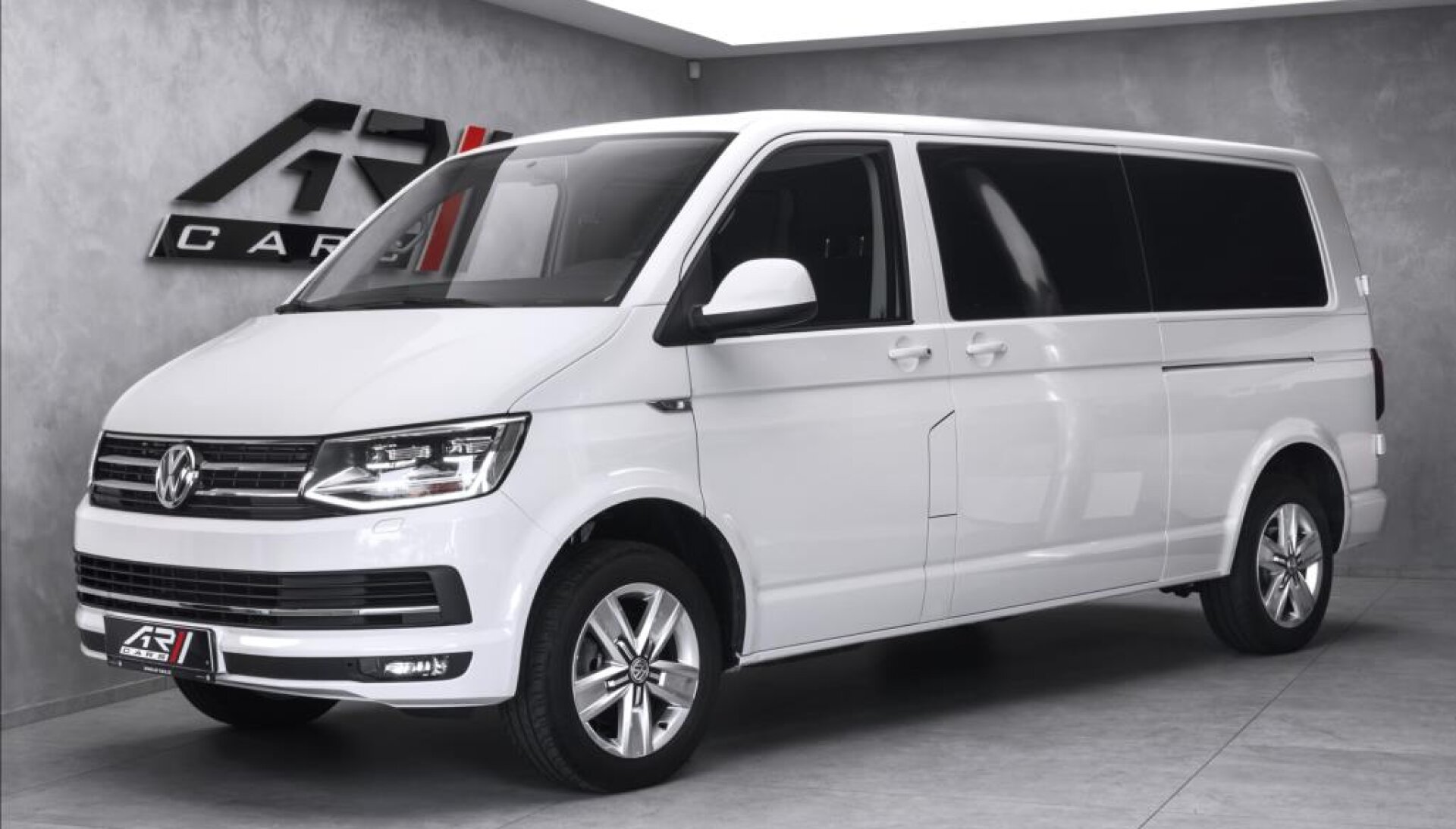 Volkswagen Transporter T6 2.0 TDI CL kombi 75kW