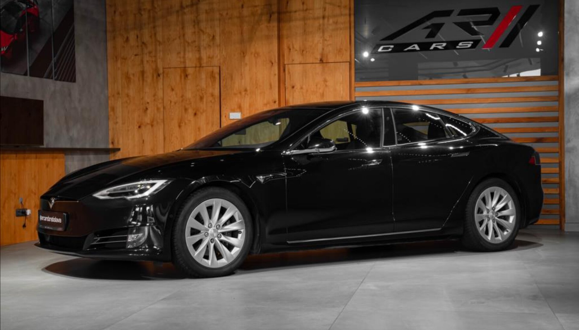 Tesla Model S 0,0 75 D, AUTOPILOT, PRVÝ MAJITEĽ