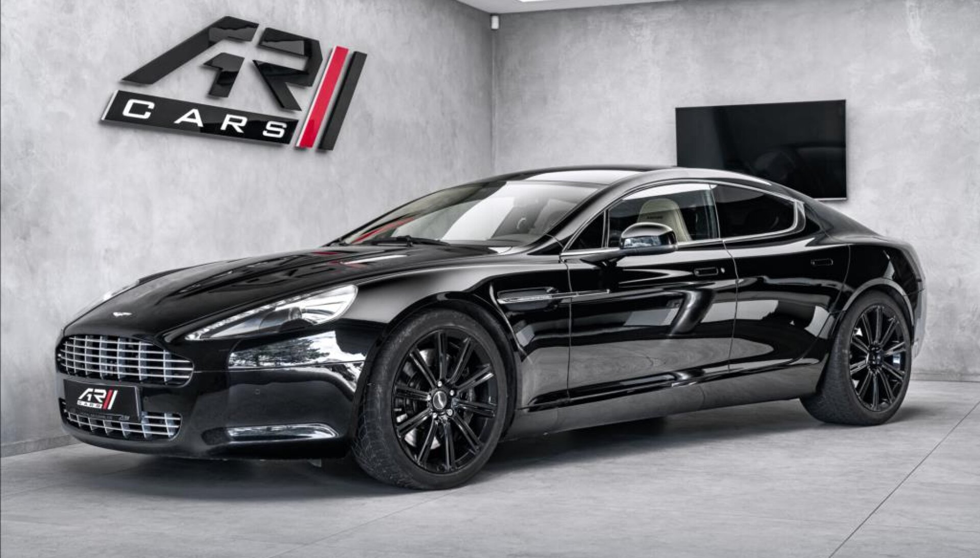 Aston Martin Rapide 6.0 V12 Storm black, CZ