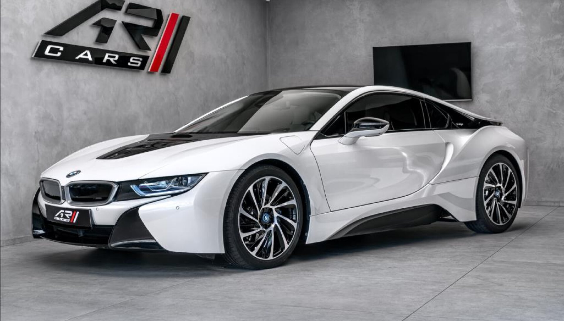 BMW i8 coupé, laser, Harman/Kardon, CZ