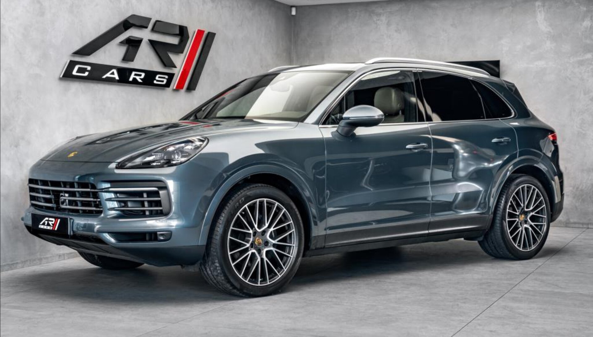 Porsche Cayenne 3.0 V6, noční, panorama, nezávislé, head-up, CZ