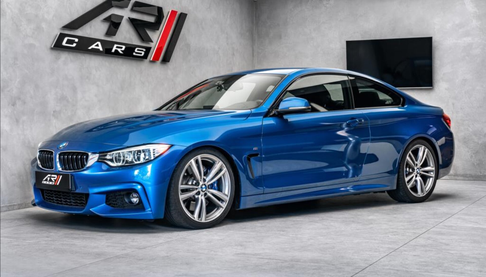 BMW Řada 4 435i coupe M-sport, Akrapovic, CZ