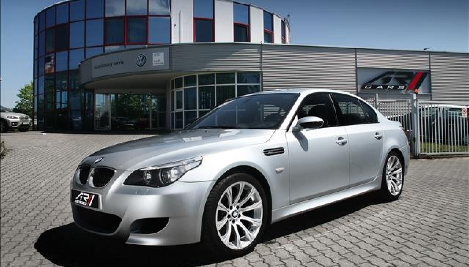 BMW M5 výborný stav