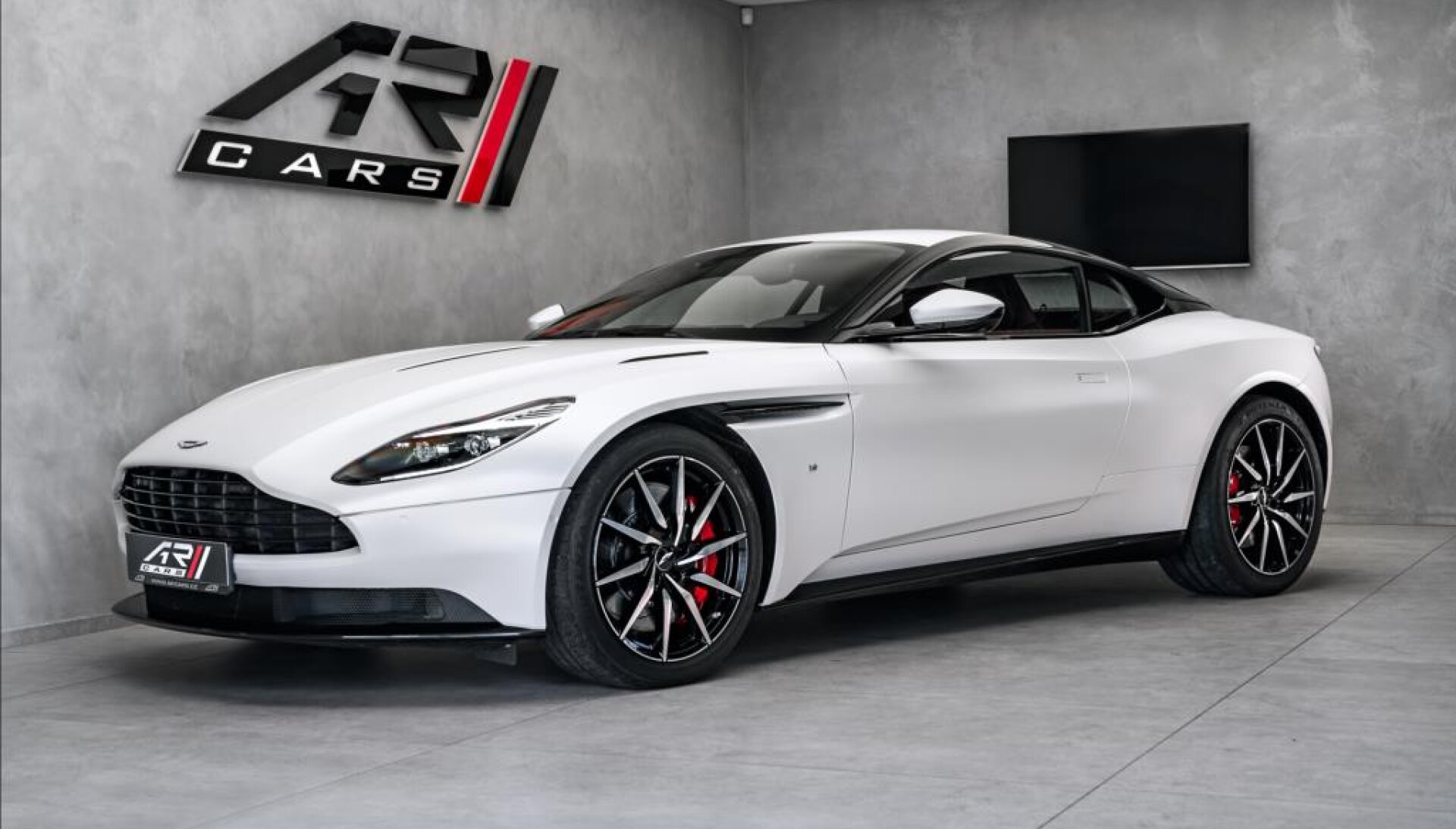 Aston Martin 5.2 V12 coupe, TOP!!!