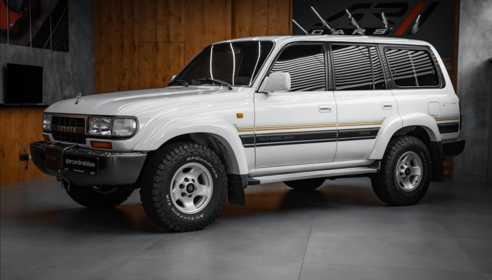 Toyota 5,0 LAND CRUISER 80 4500 EFI VX-R, EU HOMOLOGIZÁCIA