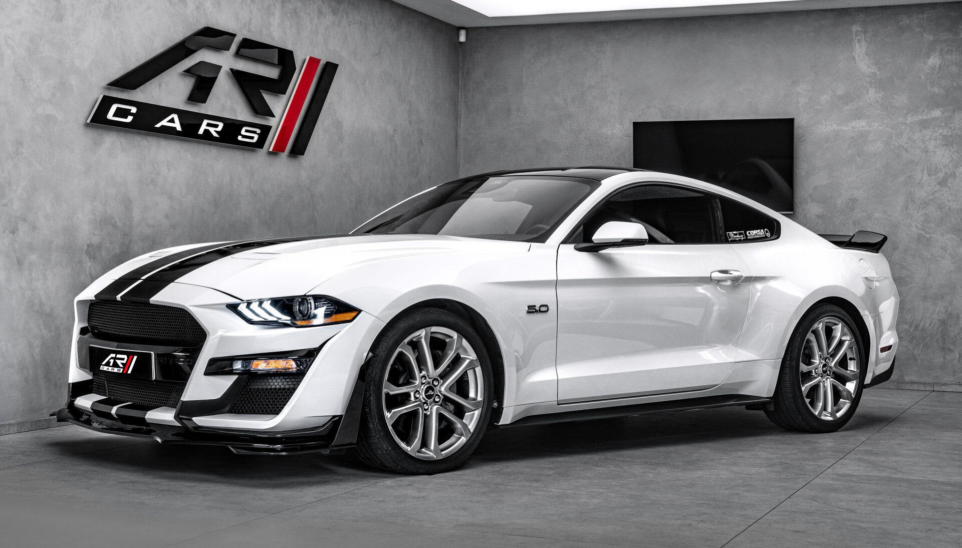 Ford Mustang GT 500 Shelby, výfuky