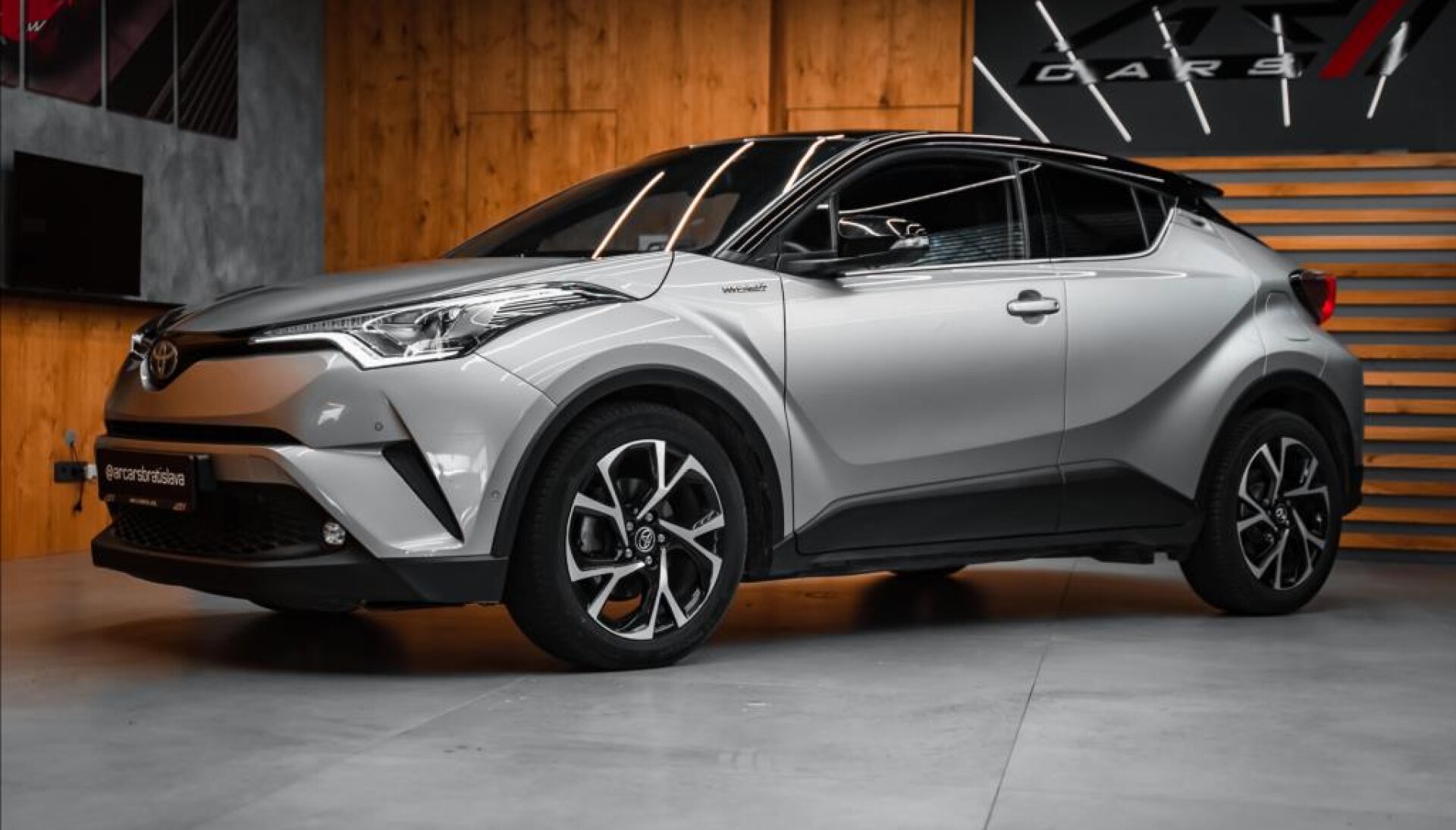 Toyota C-HR 1,8 1.8-I-VVTi HYBRID STYLE SELECTION