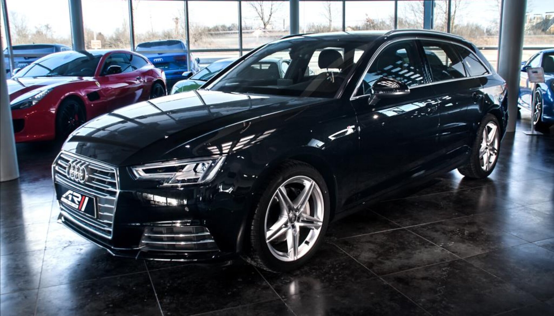 Audi A4 Avant sport 2.0 TDI S-line,LED,KeyLess,CZ
