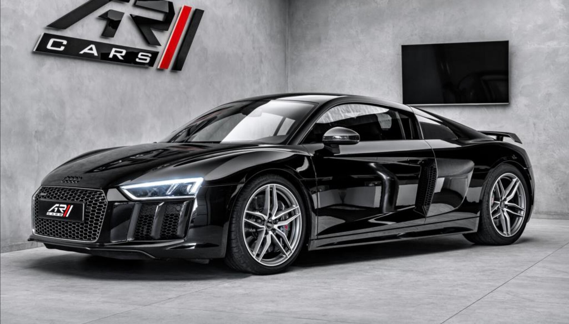 Audi R8 5,2 FSI Plus*Keramiky*B&O*Full Carbon