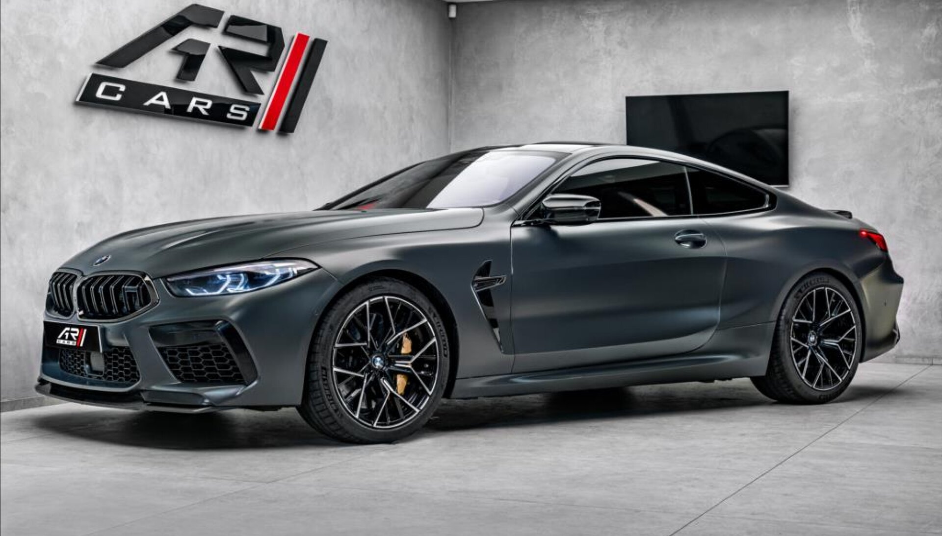 BMW M8 coupe Competition, keramiky, M Driver´s, CZ