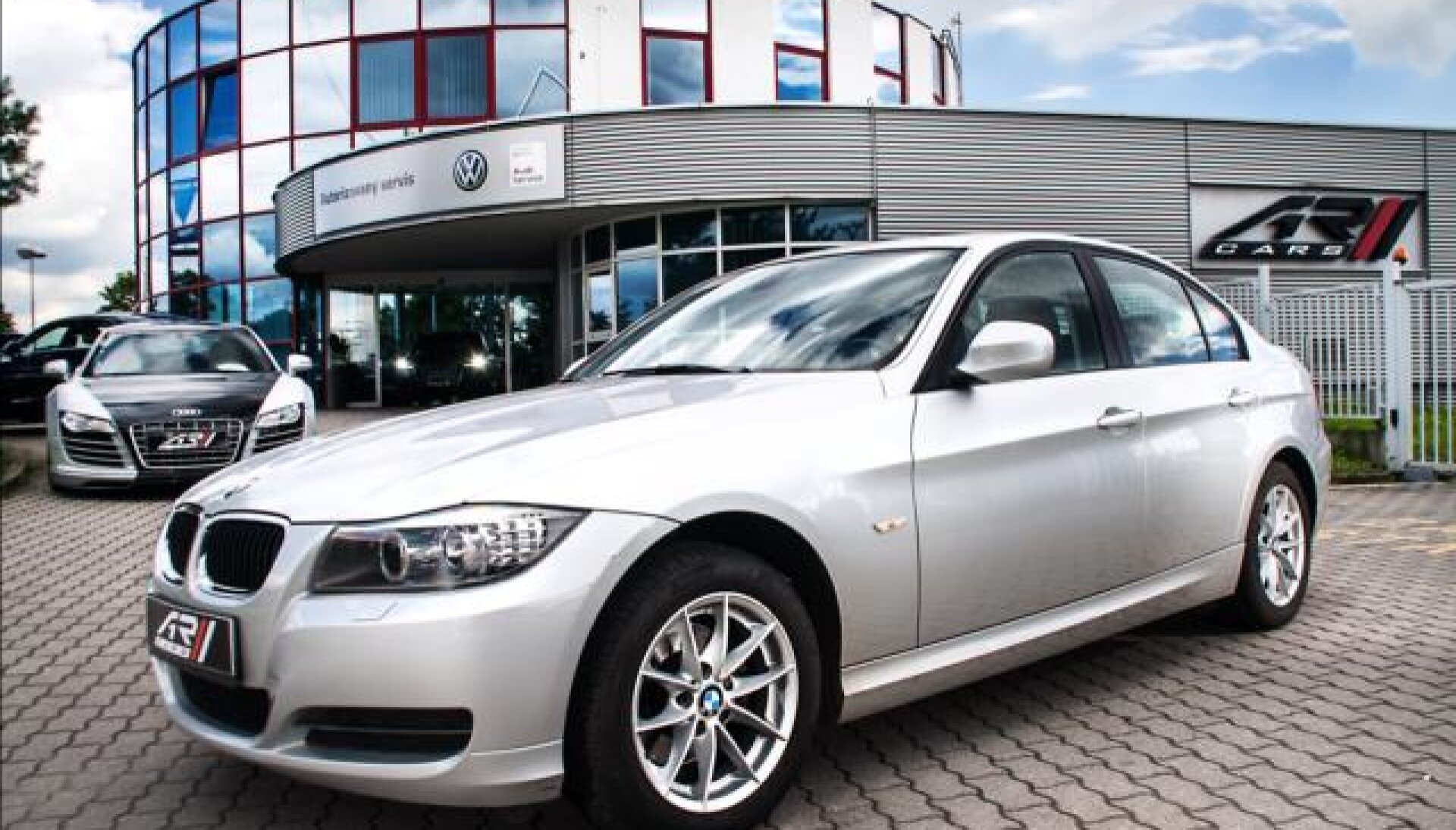 BMW Řada 3 316d CZ, park. asistent