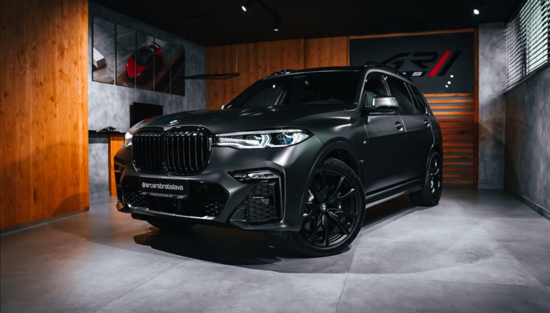 BMW X7 3,0 40d M SPORT, DARK SHADOW EDITION