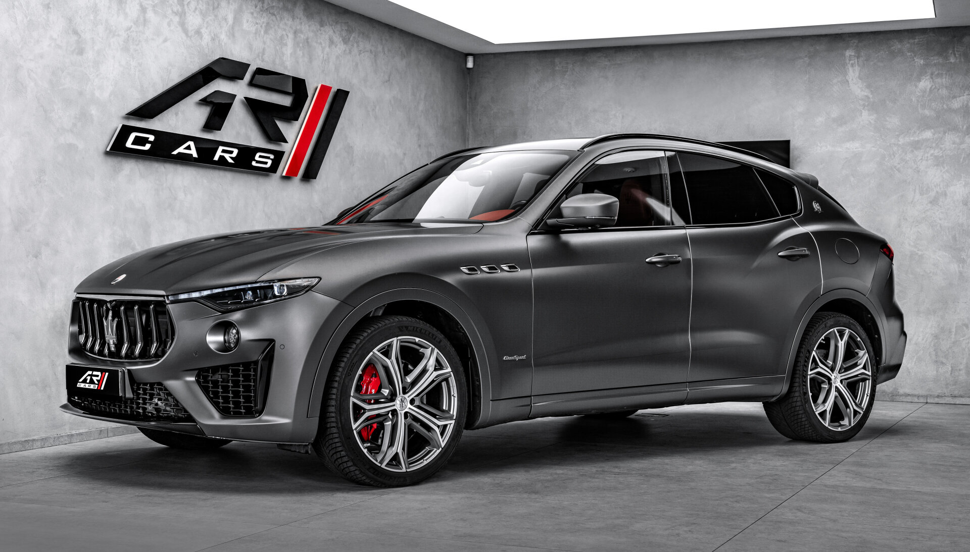 Maserati Levante GranSport 316kW Pano B&W