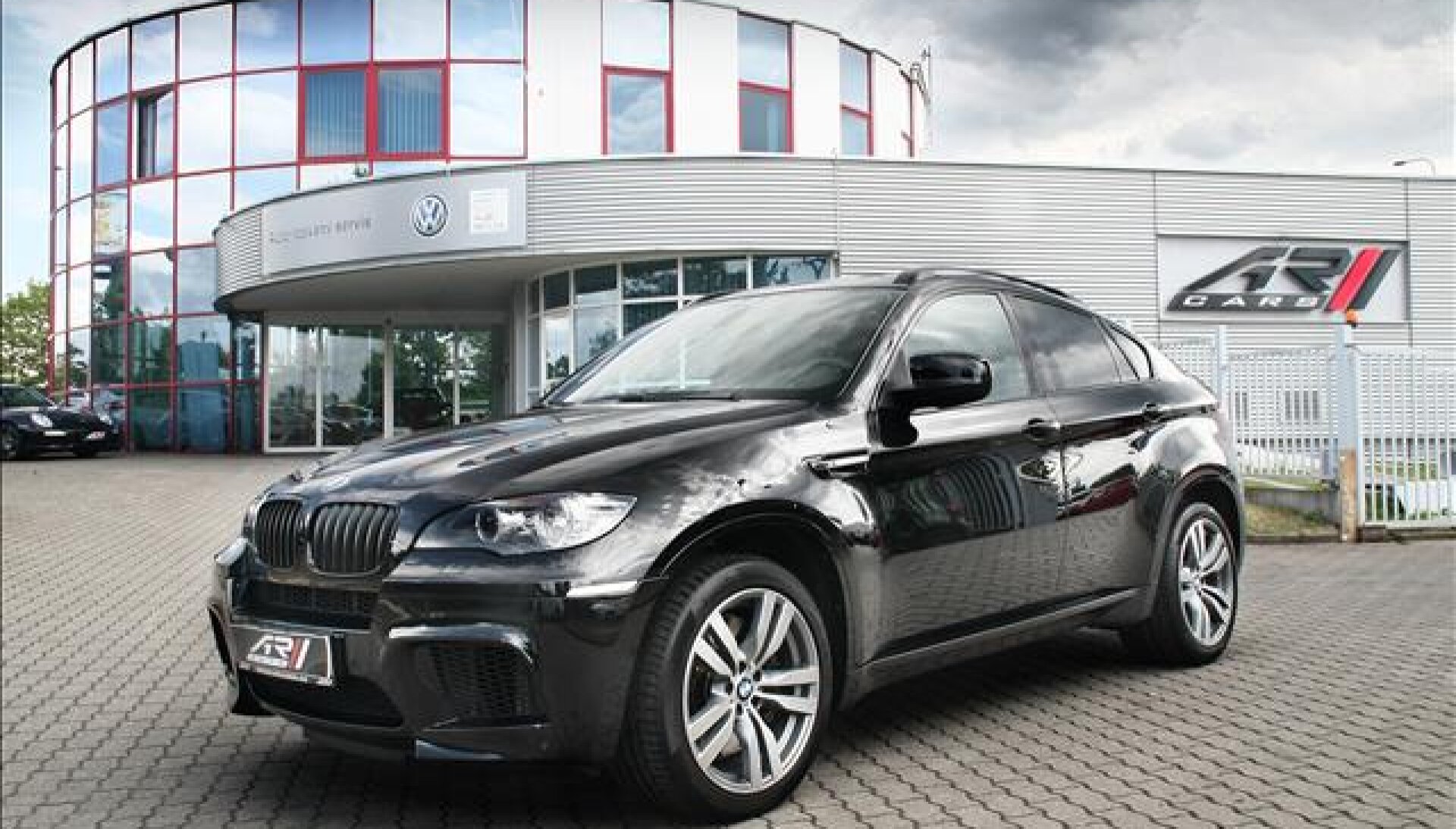 BMW X6 M Servodovíraní, Kamera
