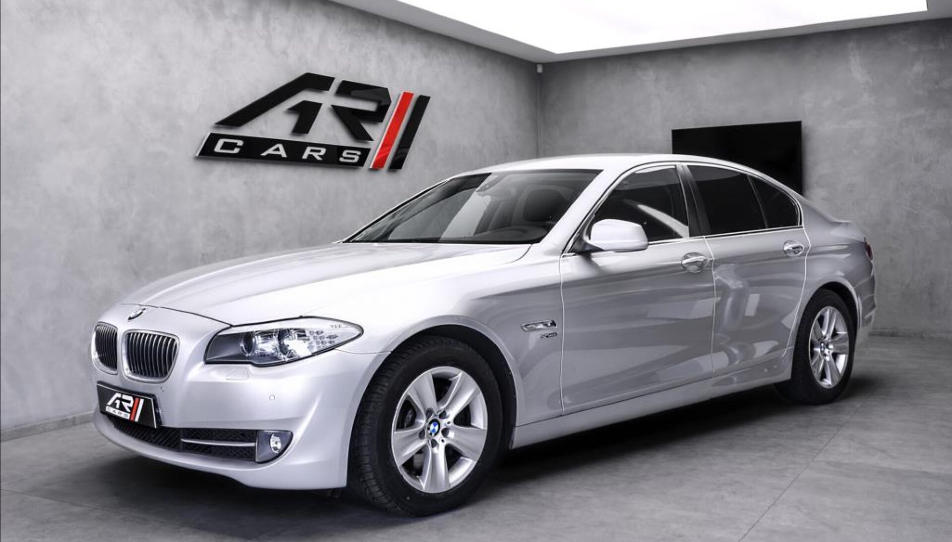 BMW Řada 5 530d xDrive, nezávislé topení