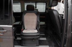 Volkswagen Multivan TDI Highline 4MOTION DSG, 7 MIESTNE, LED