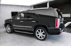 Cadillac Escalade 6,2 LUXURY, CZ, televize, kůže