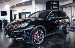 Porsche Cayenne Turbo, Burmester, Panorama, PDCC, nezávislé