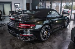 Porsche 911 Turbo S Cabrio Dark Olive