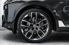 BMW X7 xDrive40d, M-paket, Individual, Panorama