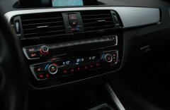 BMW Řada 1 3,0 M140i xDrive, H/K, KAMERA, ADAPTÍVNY PODVOZOK