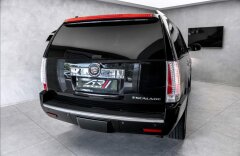 Cadillac Escalade 6,2 LUXURY, CZ, televize, kůže