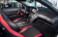 Nissan GT-R Black edition, Recaro, Kamera
