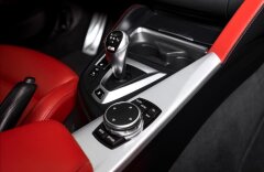 BMW M4 coupe, LED, asistenty, kovaná kola, 520PS