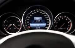 Mercedes-Benz Třídy E 63 S AMG 4Matic, karbon, panorama, CZ