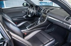 Porsche Cayman PDK, aktivní podvozek PASM, PDLS světlomety