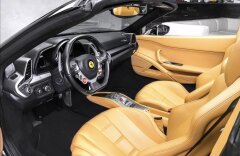 Ferrari 458 Spider, lift systém, záruka 7/2018