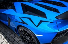 Lamborghini Aventador SV Roadster LP 750-4