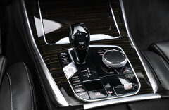 BMW X5 M50d, vzduch, head-up, H/K