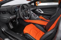 Lamborghini Aventador LP 700-4