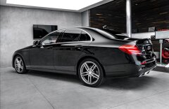 Mercedes-Benz Třídy E E 220 d  AMG, LED